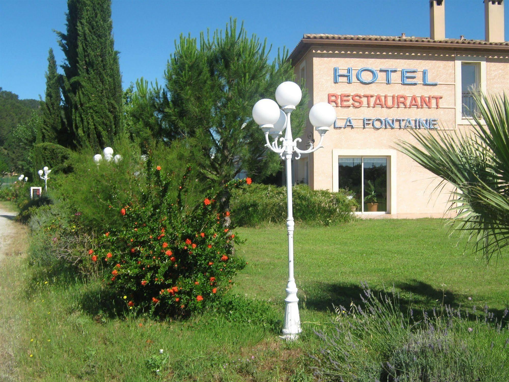 Hotel La Fontaine Vidauban Exterior foto